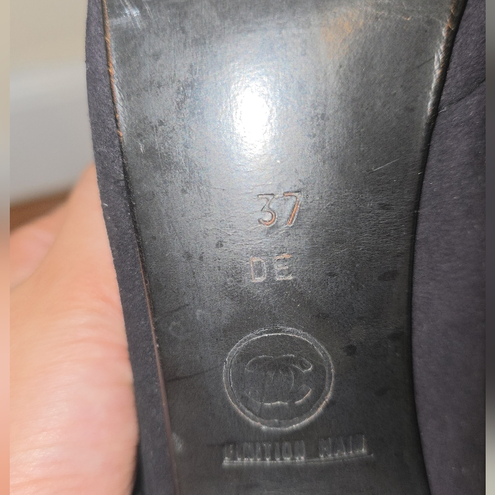 Chanel Black Women's Shoes - Picture 7 of 10